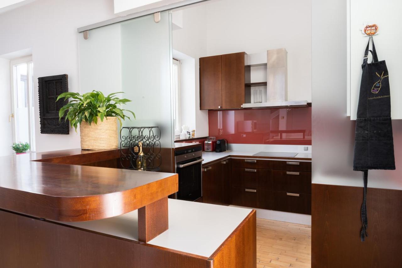 180m2 Penthouse, Luxury Next To Karlskirche And Parking Included * Wiedeń